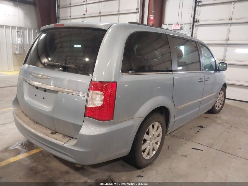 2013 Chrysler Town & Country Touring