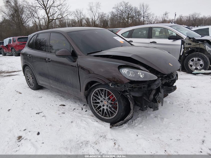 2014 Porsche Cayenne Gts