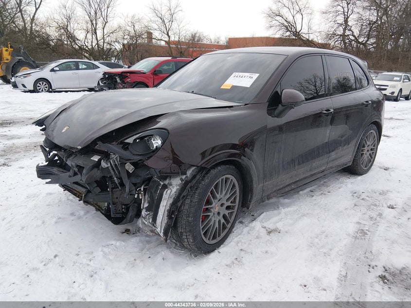 2014 Porsche Cayenne Gts