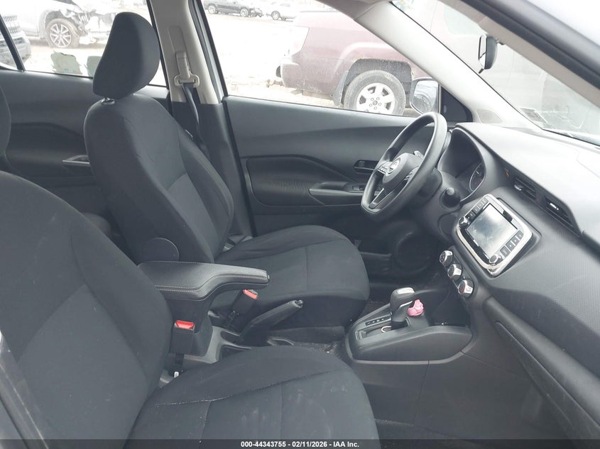 2023 Nissan Kicks S Xtronic Cvt