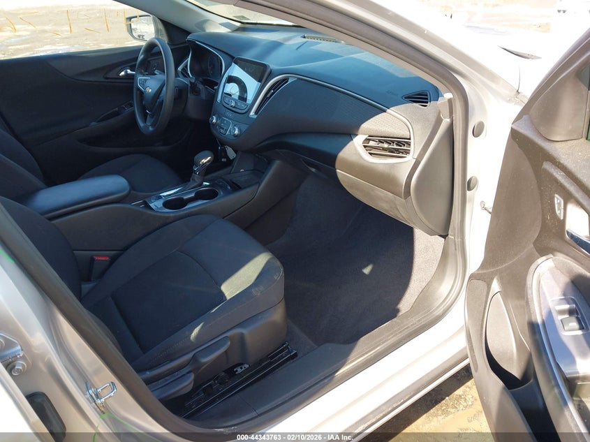 2022 Chevrolet Malibu Fwd 1Fl