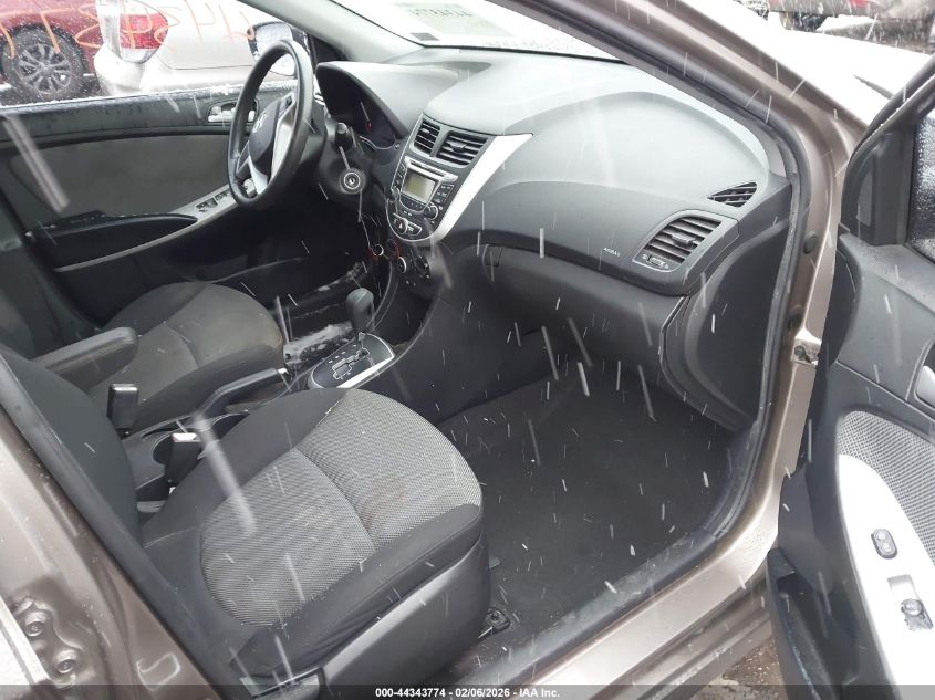 2013 Hyundai Accent Gs