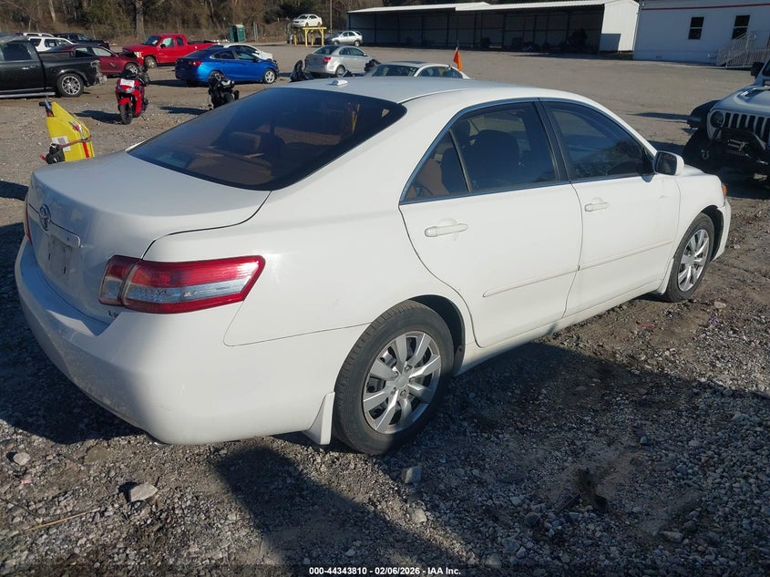 2010 Toyota Camry Le V6