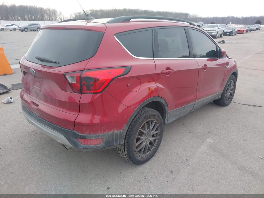 2019 Ford Escape Sel