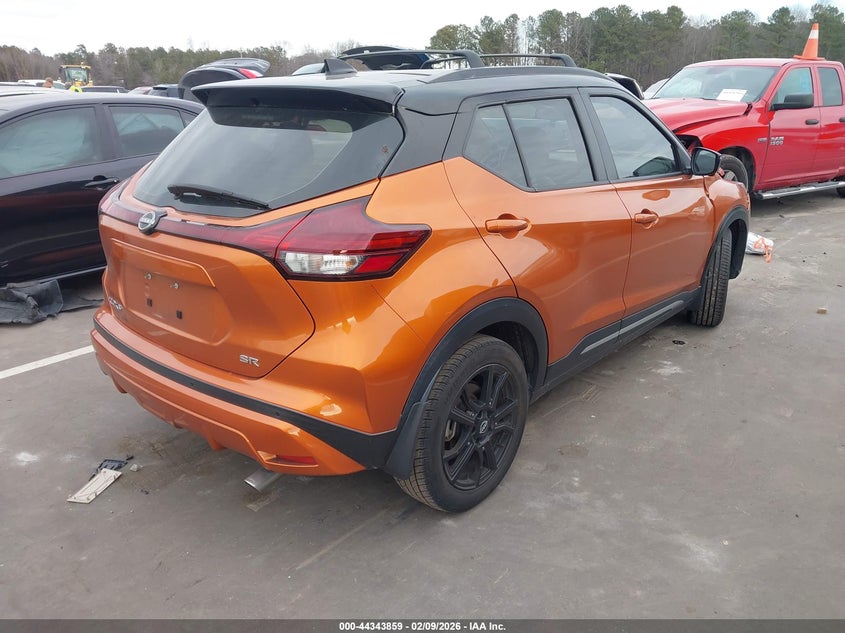 2022 Nissan Kicks Sr Xtronic Cvt