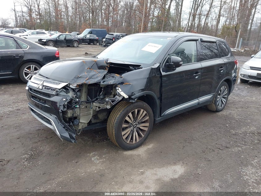 2019 Mitsubishi Outlander Se