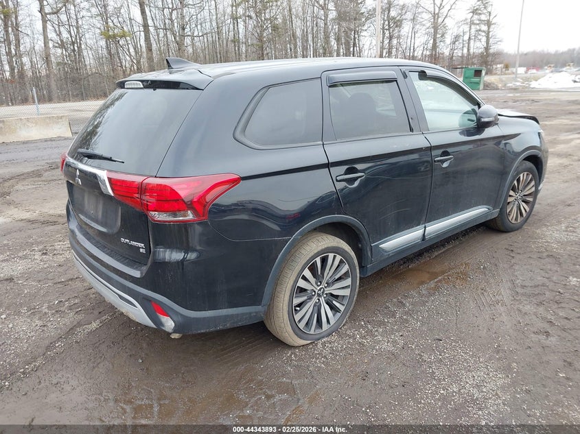 2019 Mitsubishi Outlander Se