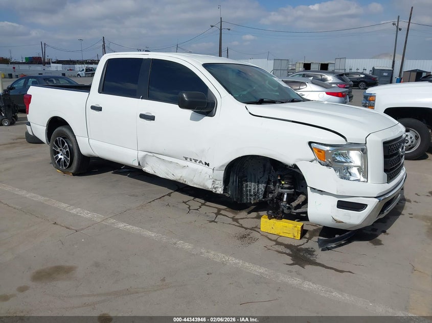 2024 Nissan Titan Sv 4X4