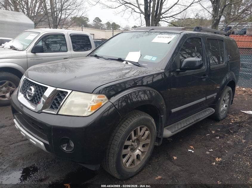2011 Nissan Pathfinder Le