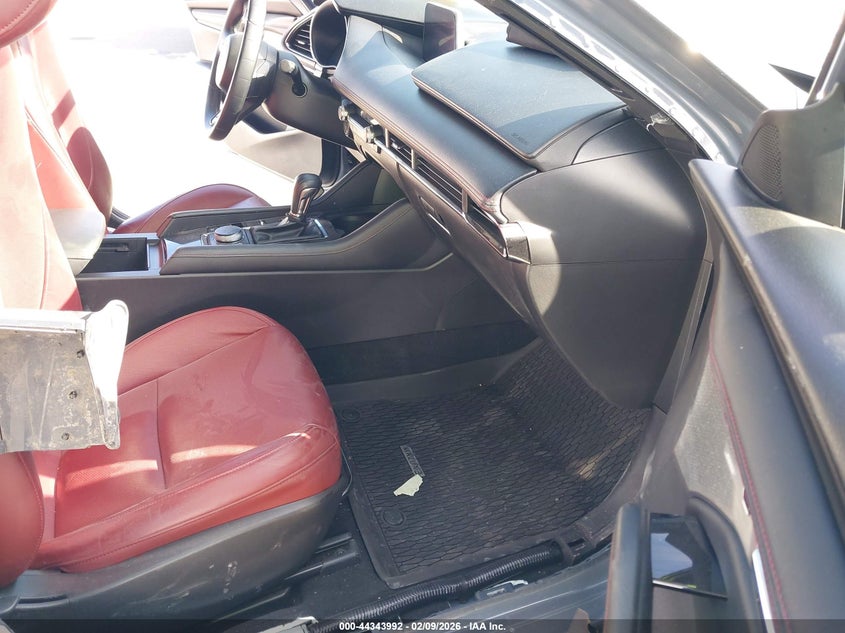 2023 Mazda Mazda3 2.5 S Carbon Edition