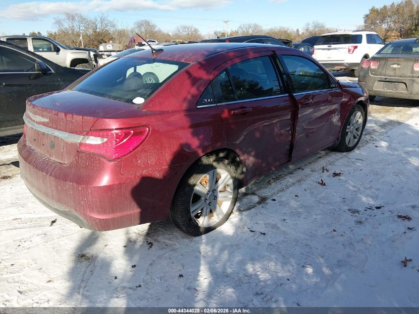 2013 Chrysler 200 Touring