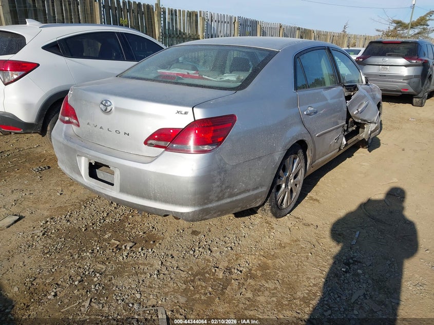 2008 Toyota Avalon Xls