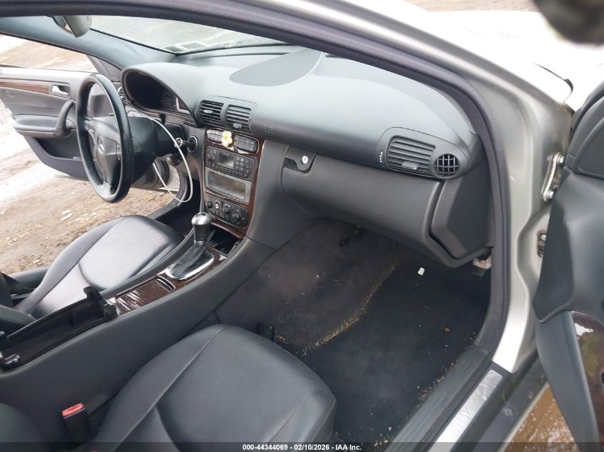 2004 Mercedes-Benz C 240 4Matic