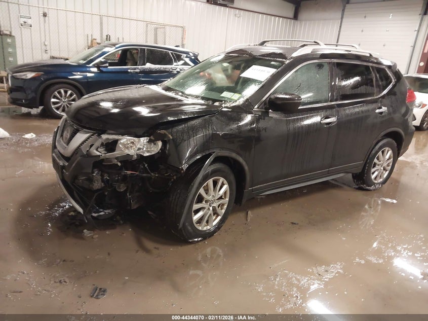 2017 Nissan Rogue Sv