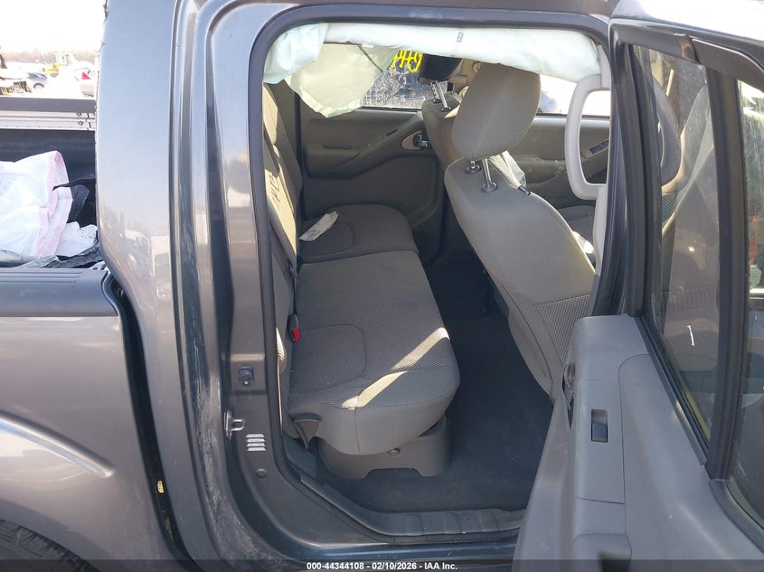 AtlanticExpress - Nissan Frontier