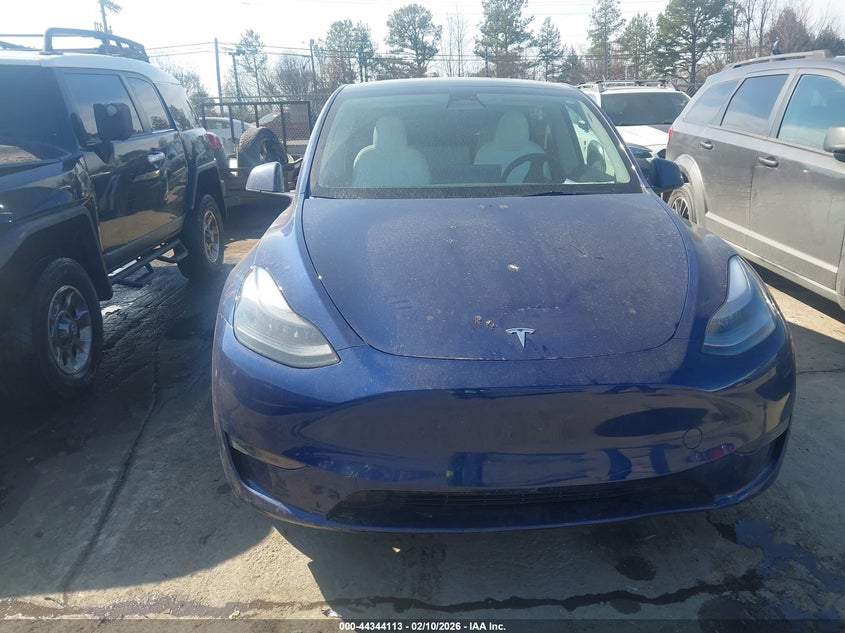2023 Tesla Model Y Performance Dual Motor All-Wheel Drive VIN: 7SAYGDEF7PF705217 Lot: 44344113