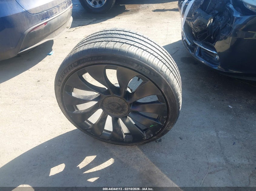 2023 Tesla Model Y Performance Dual Motor All-Wheel Drive VIN: 7SAYGDEF7PF705217 Lot: 44344113