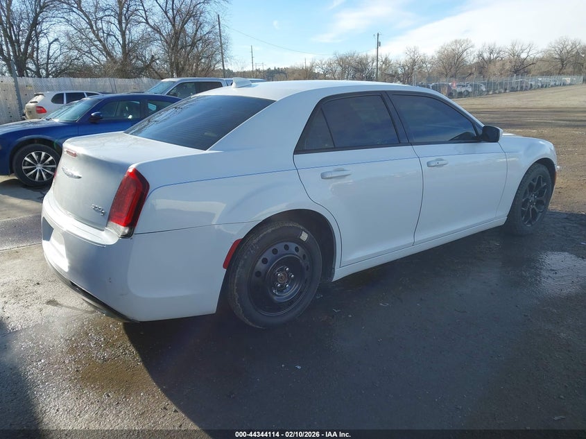 2019 Chrysler 300 300S Awd