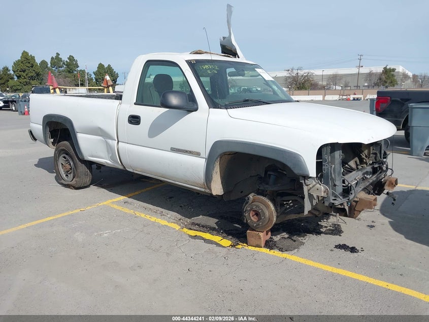 2004 GMC Sierra 2500Hd Work Truck