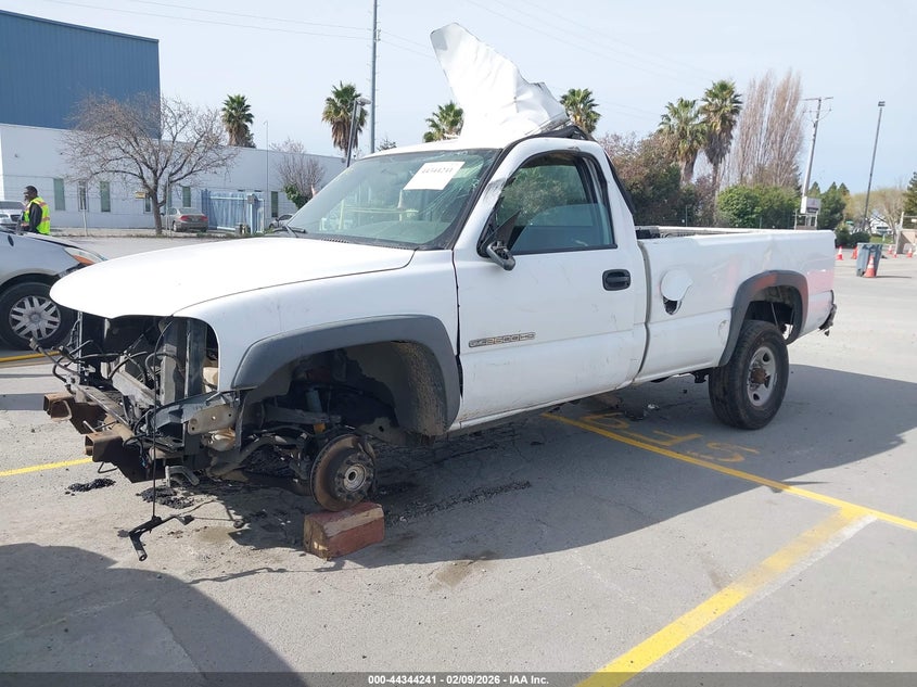 2004 GMC Sierra 2500Hd Work Truck