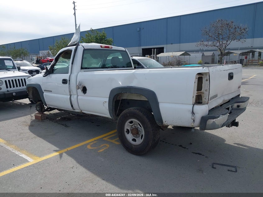 2004 GMC Sierra 2500Hd Work Truck