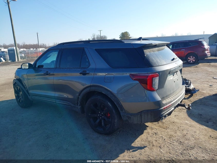 2022 Ford Explorer St