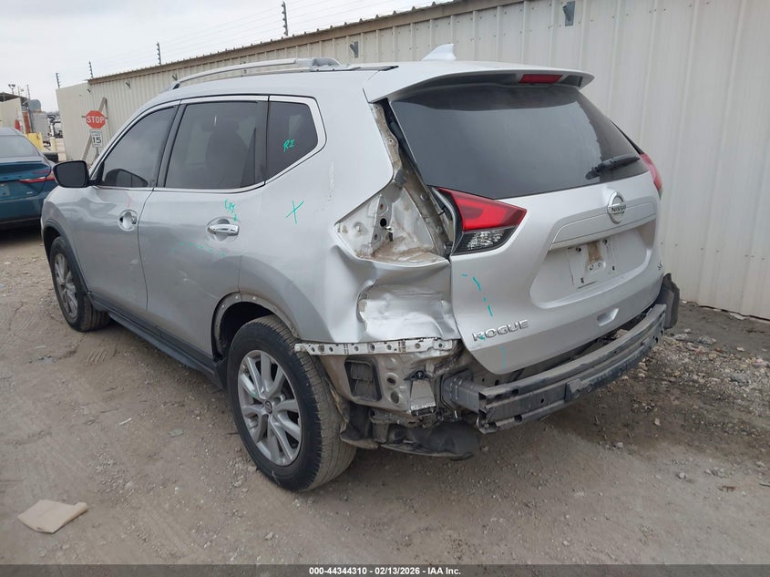 2017 Nissan Rogue Sv