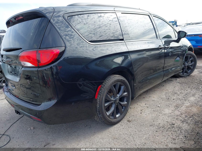 2019 Chrysler Pacifica Limited