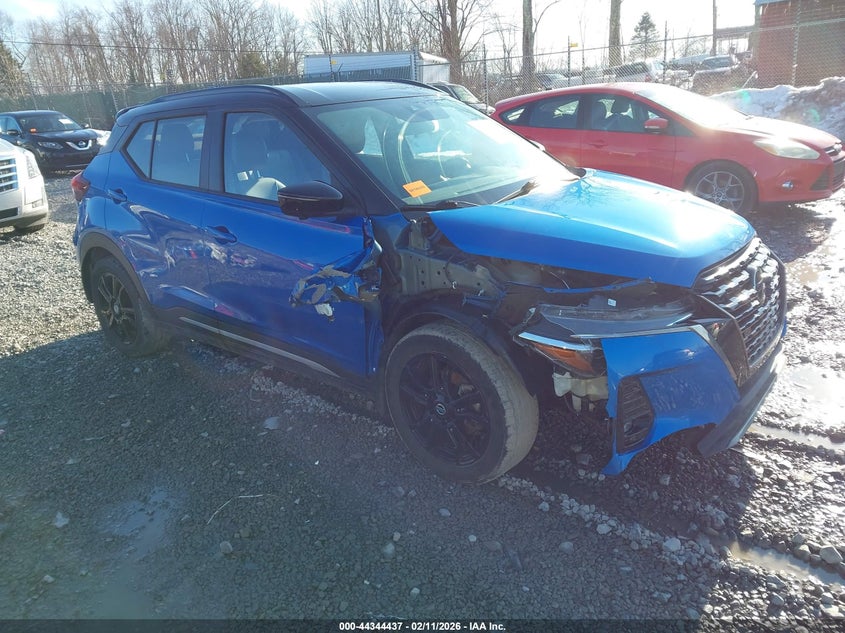 2021 Nissan Kicks Sr Xtronic Cvt