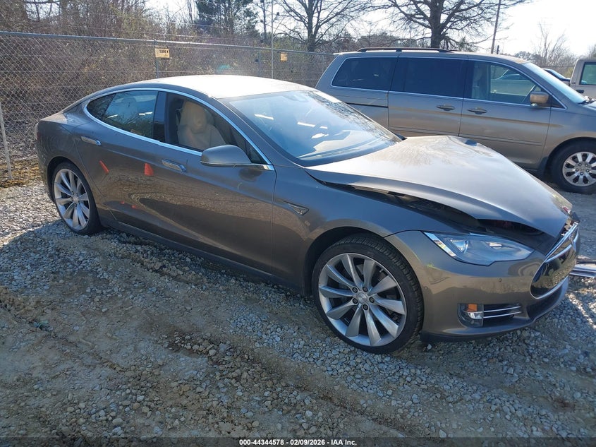 2015 Tesla Model S 70D/85D/P85D