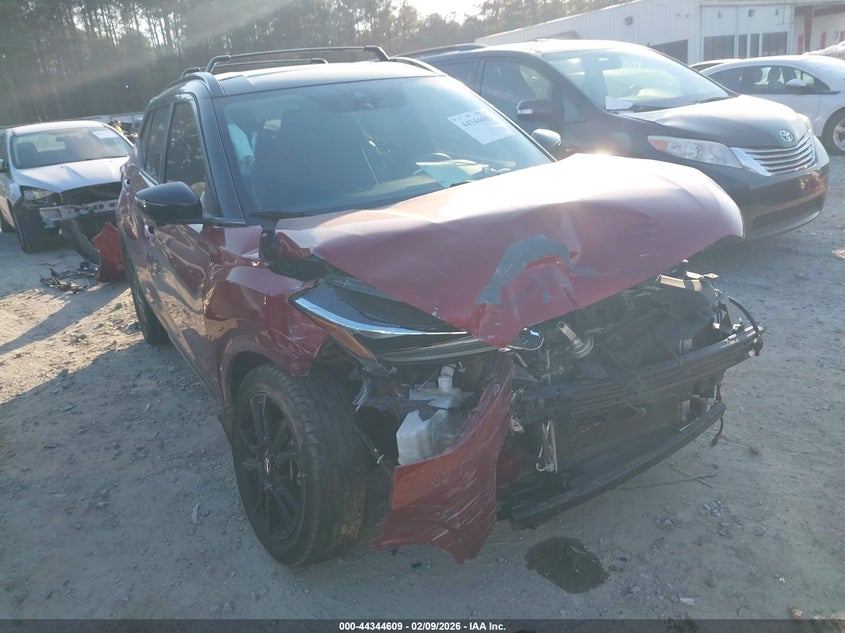 2021 Nissan Kicks Sr Xtronic Cvt