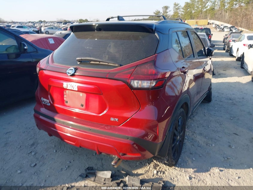 2021 Nissan Kicks Sr Xtronic Cvt