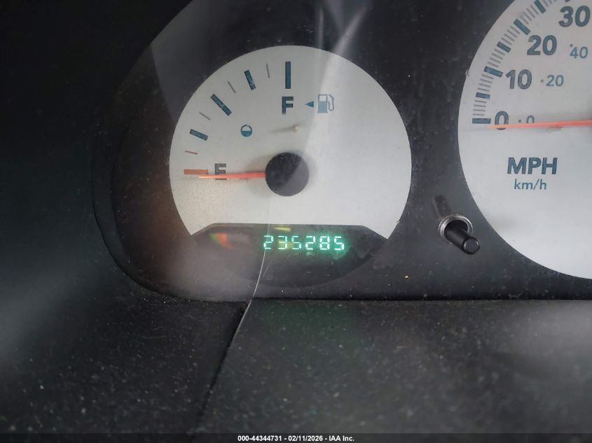 2006 Chrysler Town & Country VIN: 1A4GP45R76B755355 Lot: 44344731