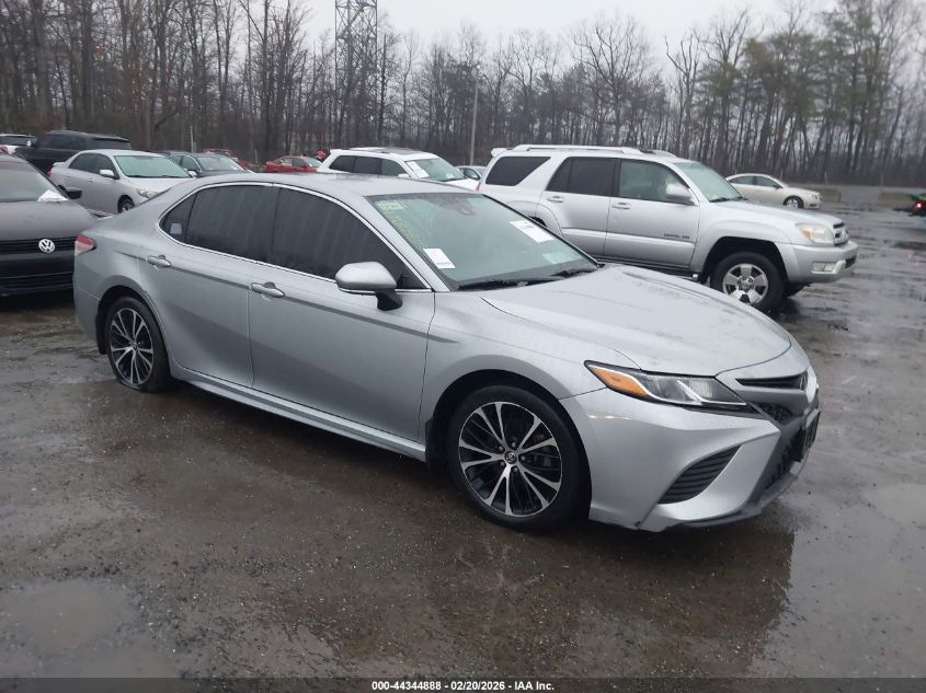 2020 Toyota Camry Se