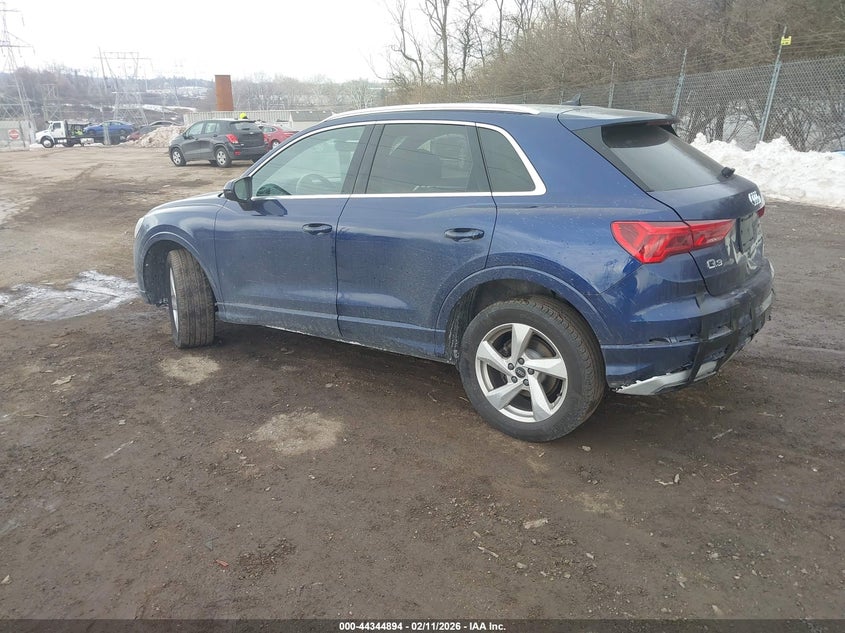 2022 Audi Q3 Premium Plus 40 Tfsi Quattro Tiptronic