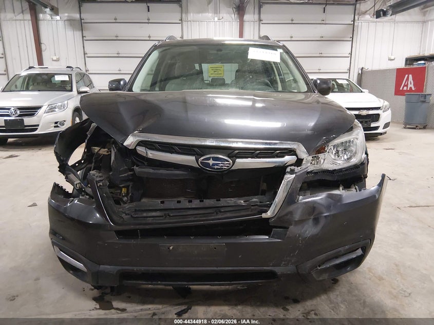 2018 Subaru Forester 2.5I Premium VIN: JF2SJAECXJH567755 Lot: 44344918