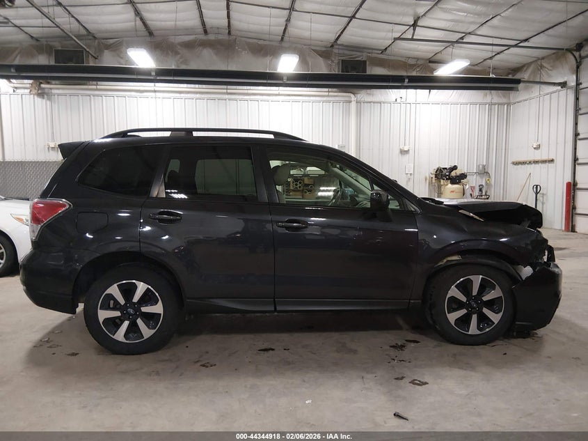 2018 Subaru Forester 2.5I Premium VIN: JF2SJAECXJH567755 Lot: 44344918