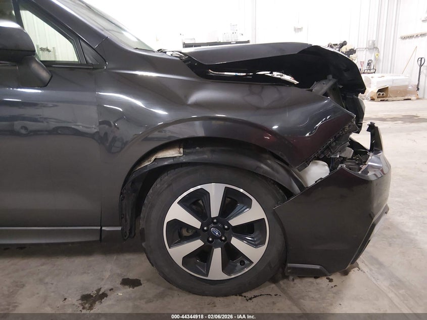 2018 Subaru Forester 2.5I Premium VIN: JF2SJAECXJH567755 Lot: 44344918