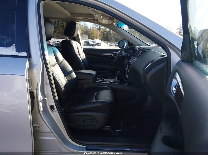 2015 Nissan Pathfinder Platinum