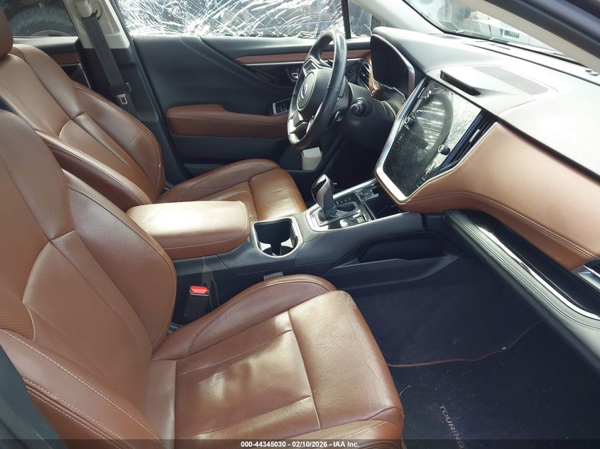 2021 Subaru Outback Touring Xt