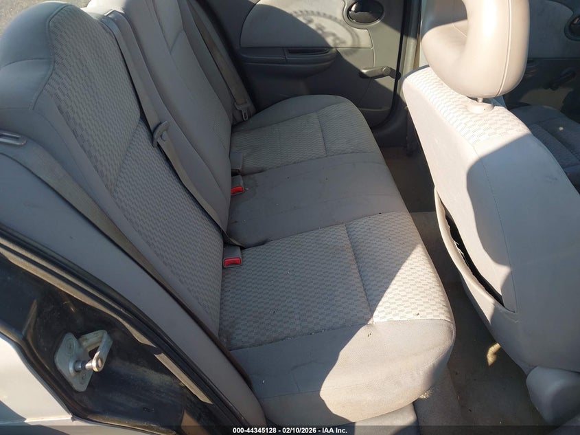 2007 Saturn Ion 2 VIN: 1G8AJ55F87Z113755 Lot: 44345128