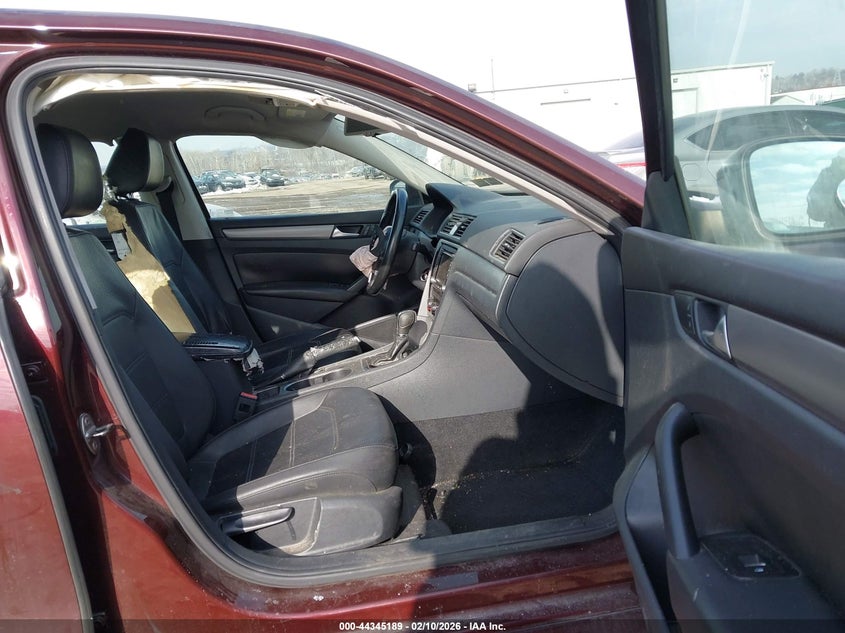 2014 Volkswagen Passat 2.5L Se