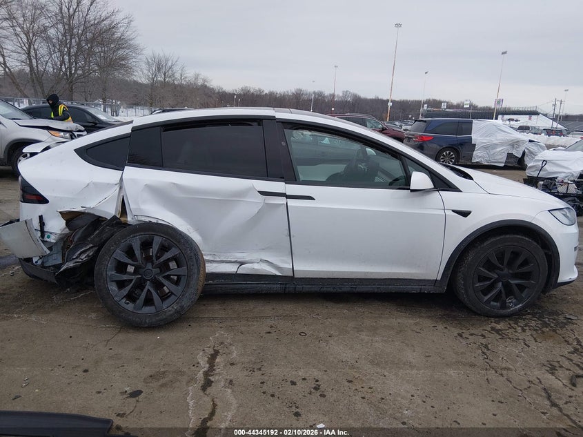 2022 Tesla Model X Dual Motor All-Wheel Drive VIN: 7SAXCAE51NF356436 Lot: 44345192