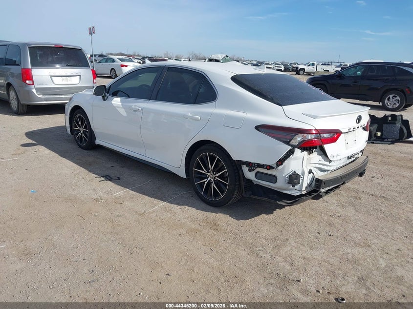 2022 Toyota Camry Se