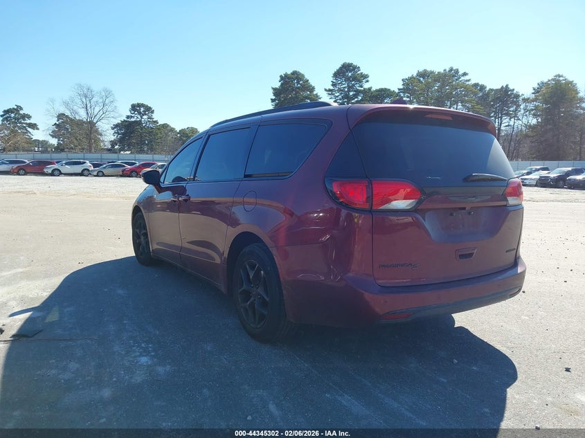 2020 Chrysler Pacifica Limited