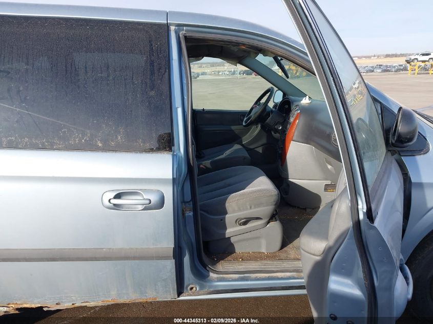 2006 Chrysler Town & Country