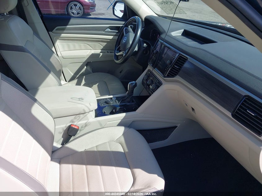 2021 Volkswagen Atlas 3.6L V6 Sel Premium