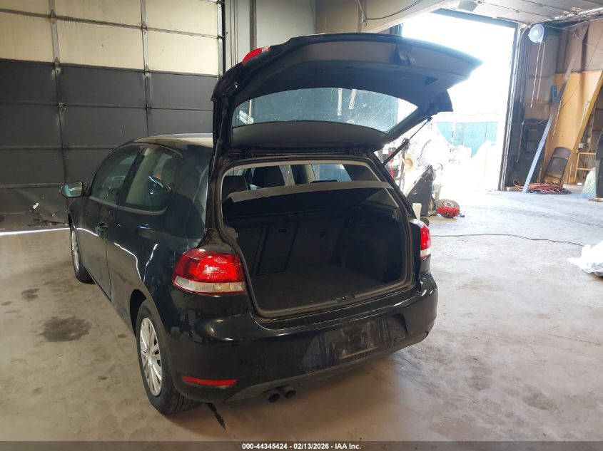 2013 Volkswagen Golf 2.5L 2-Door