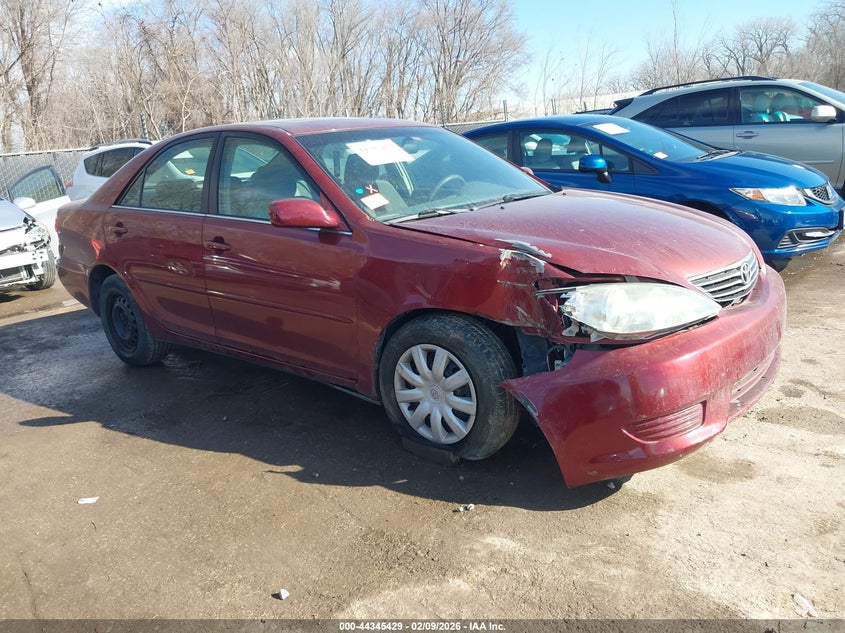 2005 Toyota Camry Le