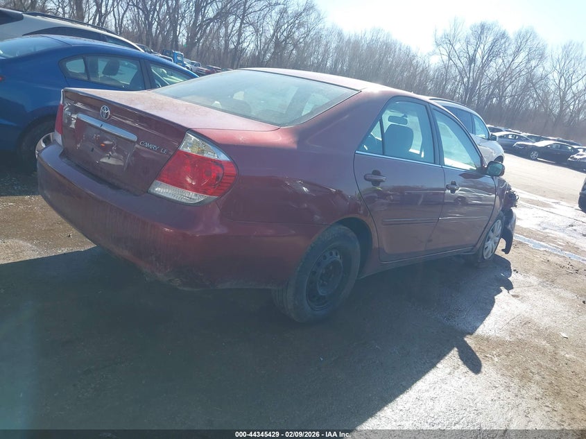 2005 Toyota Camry Le